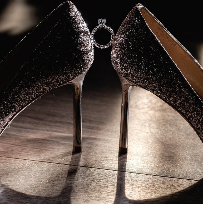 diamond ring closeup